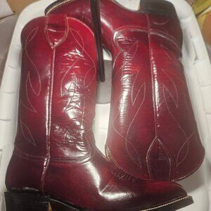 Women's Bonanza Boots Size 7.5